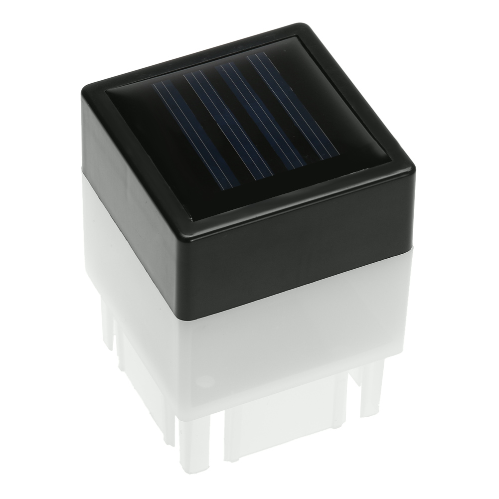 Waterdichte buitenkolomlamp op - Outdoor Power Post recensie en prijs
